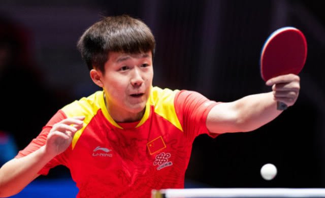 连入两球 连入两球