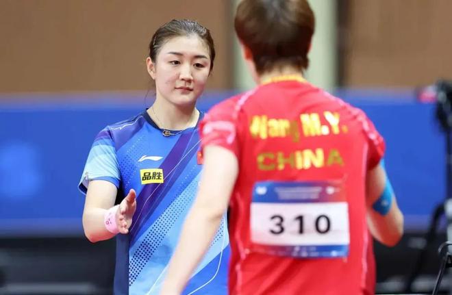 冠不仅是对 冠不仅是对