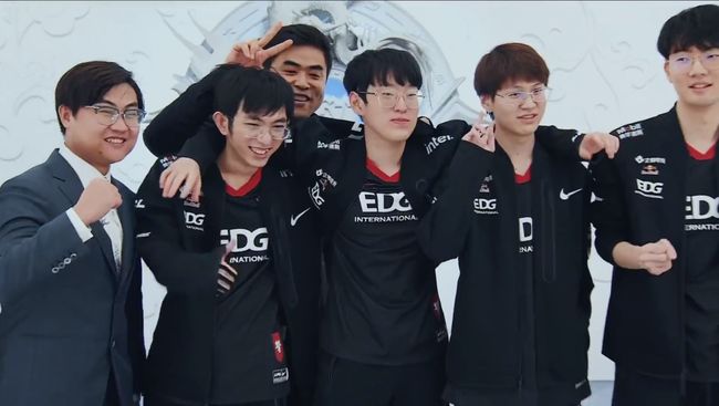 视觉上全面 视觉上全面