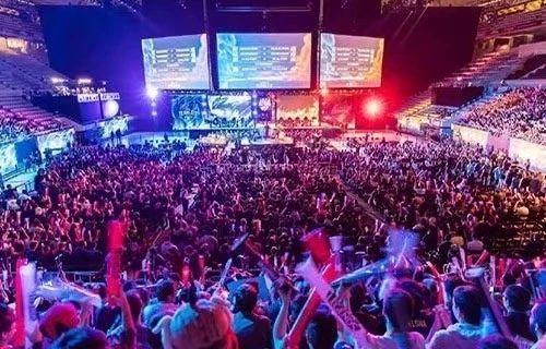 进球的球员 进球的球员