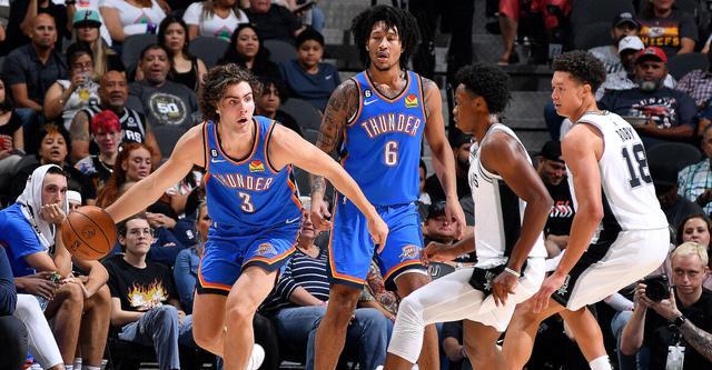 前锋的迅速 前锋的迅速